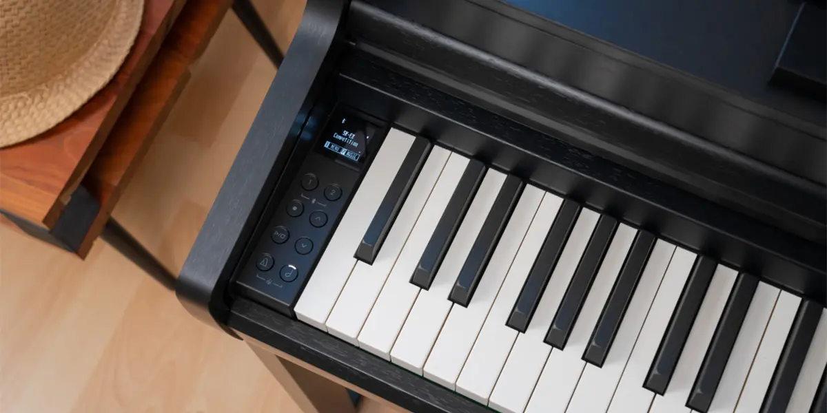 Kawai CA 401 keyboard and control panel in detail