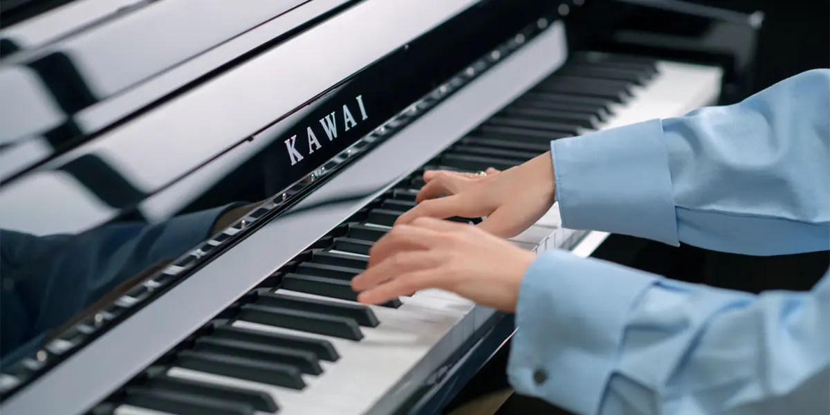 Le clavier Kawai NV6 se joue à deux mains