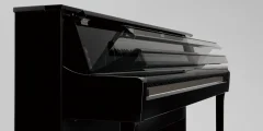 Kawai CA901 piano numérique avec gros plan de surface noire brillante